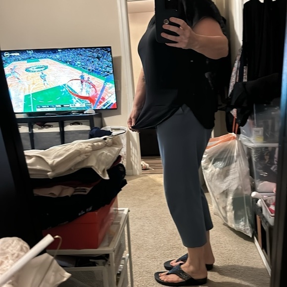 Ann Taylor layered Top - Picture 5 of 5